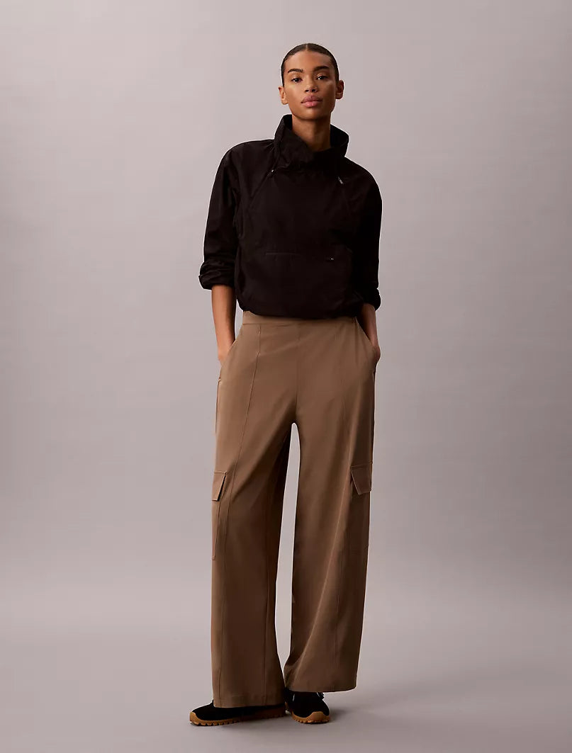 Calvin Klein Commuter Wide Leg Cargo Pants