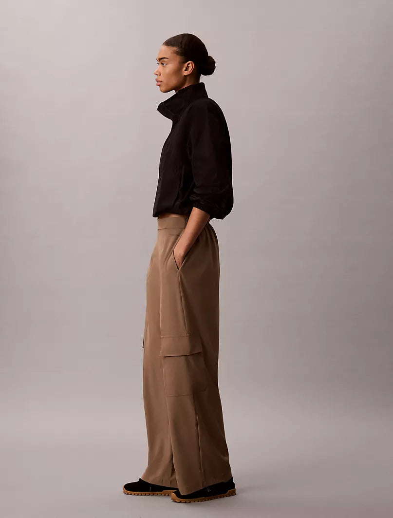 Calvin Klein Commuter Wide Leg Cargo Pants