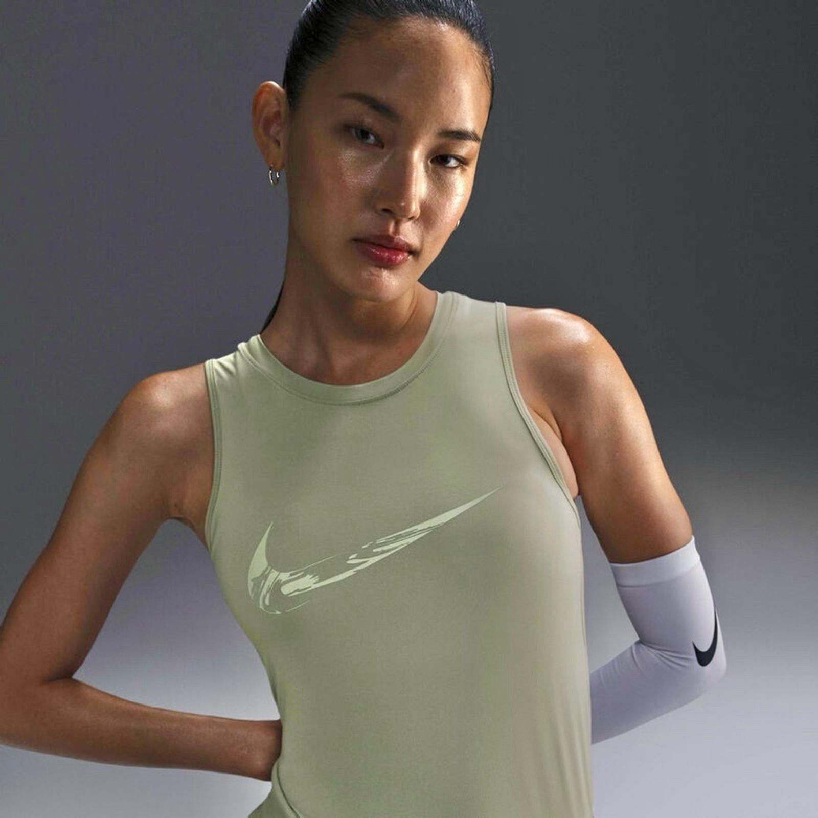 Nike OneWomen's Dri-FIT Graphic Running Tank top