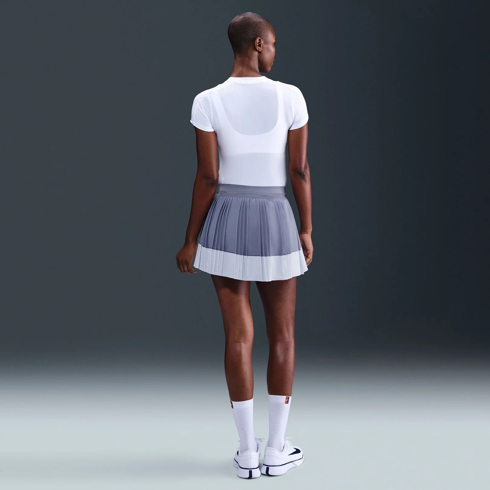 Nike Womens advantage pleat stripe skirt