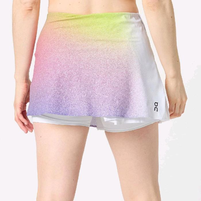 on 1set court skirt and court tank